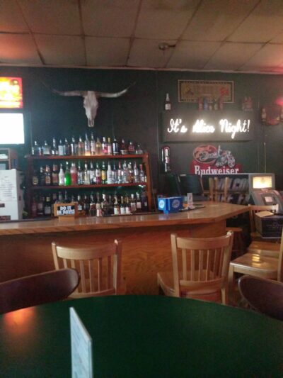 Davis Bar - Davis, SD