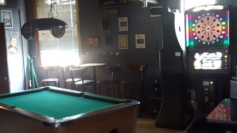Davis Bar - Davis, SD