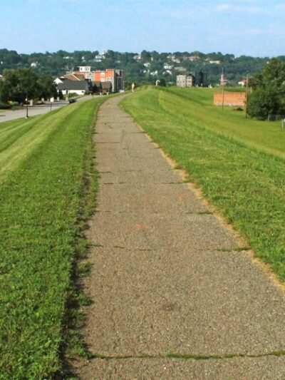 Riverfront Commons - Levee Path - Dayton, KY