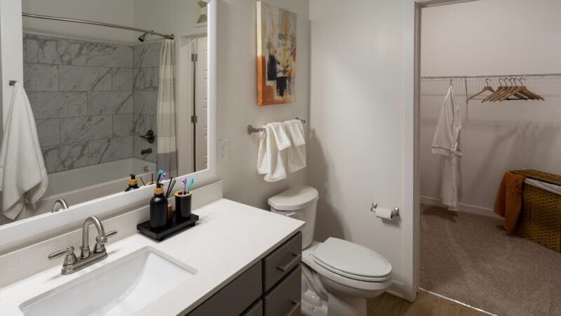 Velo Riverside Apartments - Dayton, KY