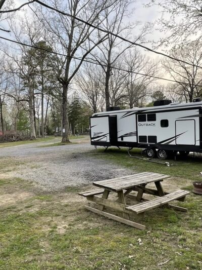 The Road Less Traveled - Delano, TN