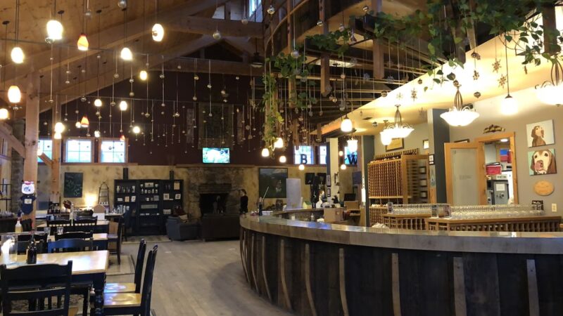 Barrel Oak Winery and Brewery - Delaplane, VA