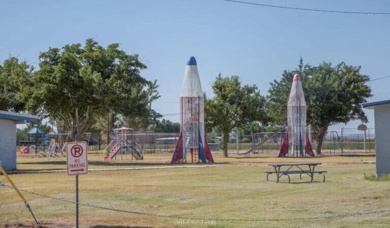Dell City Park - Dell City, TX