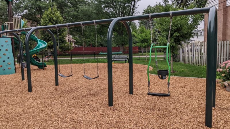 Cherokee Park - Des Plaines, IL