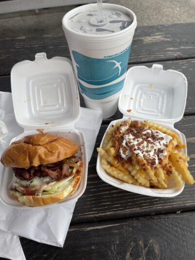 Paradise Pup - Des Plaines, IL