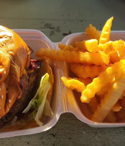 Paradise Pup - Des Plaines, IL
