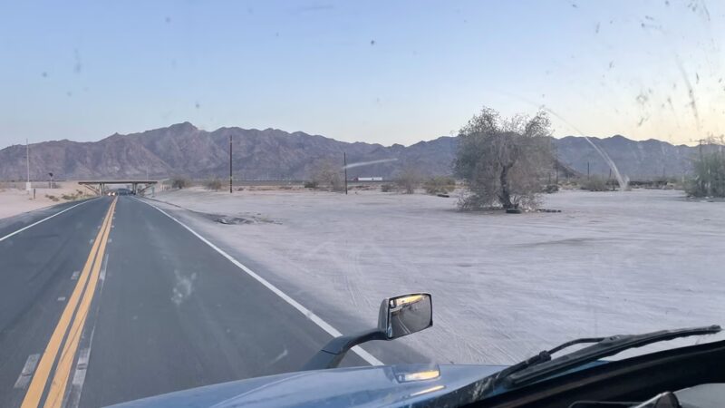 I-10 Tractor Trailer Parking - Desert Center, CA