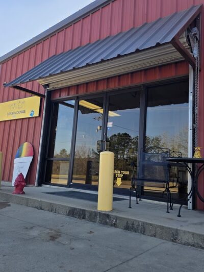 Leash Lounge Coffee Co. - Diana, TX