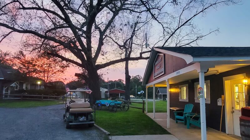 Spacious Skies Campgrounds - Country Oaks - Dorothy, NJ