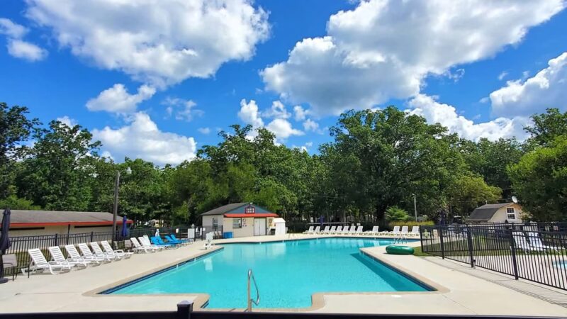 Spacious Skies Campgrounds - Country Oaks - Dorothy, NJ