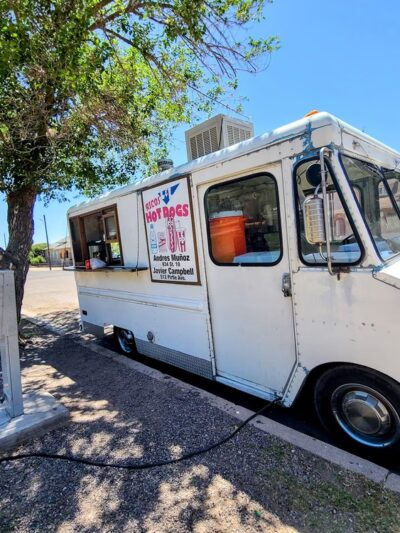 L&L Ricos Hotdogs - Douglas, AZ