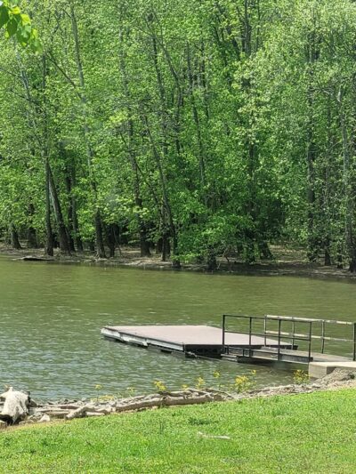 Dyer Creek Boat Ramp - Dover, TN