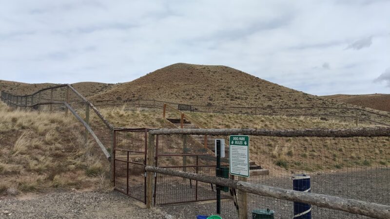 Gizmo's Dog Park - Dubois, WY