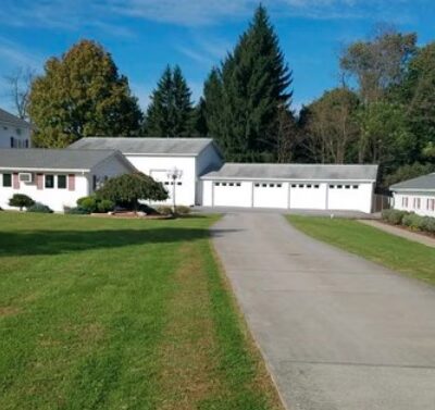 May's Kennel - Duncansville, PA