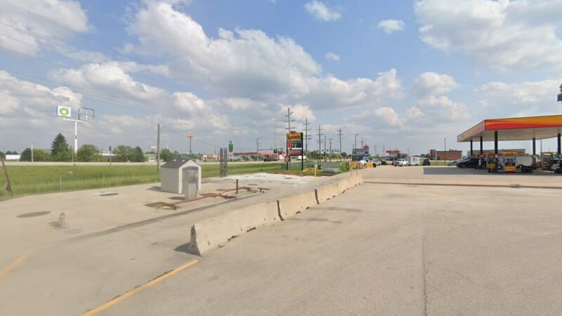 Dog Park at Love's Travel Stops - Dwight, IL