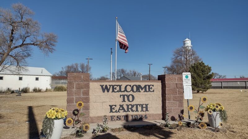 Earth - Earth, TX