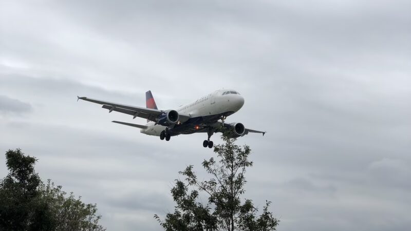 Airplane Viewing At LaGuardia Airport - East Elmhurst, NY