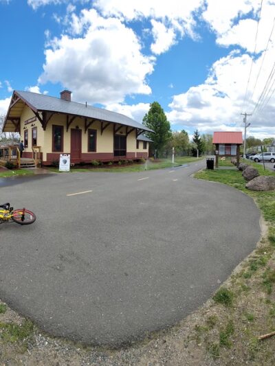 Redstone Rail Trail Bike Trail - East Longmeadow, MA