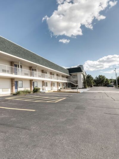 Motel 6 Niantic, CT - New London - East Lyme, CT