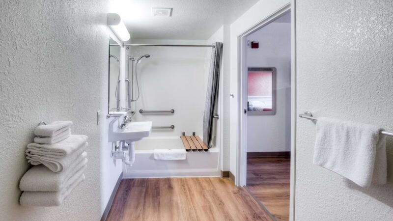 Motel 6 Niantic, CT - New London - East Lyme, CT
