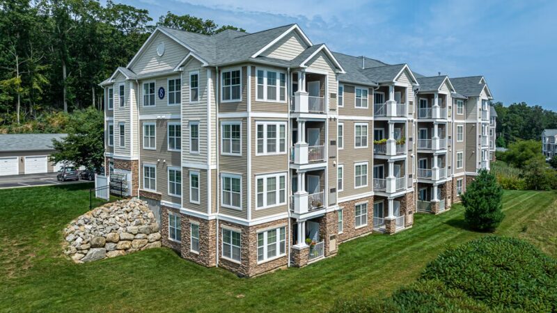 Sound at Gateway Commons - East Lyme, CT