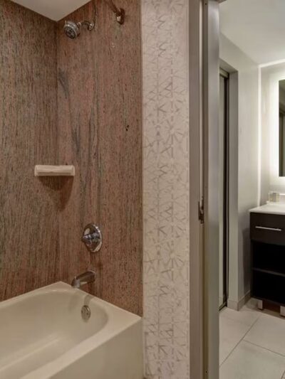 Homewood Suites by Hilton Edgewater-NYC Area - Edgewater, NJ