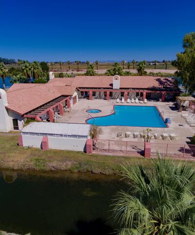 Sunbeam Lake RV Resort - El Centro, CA