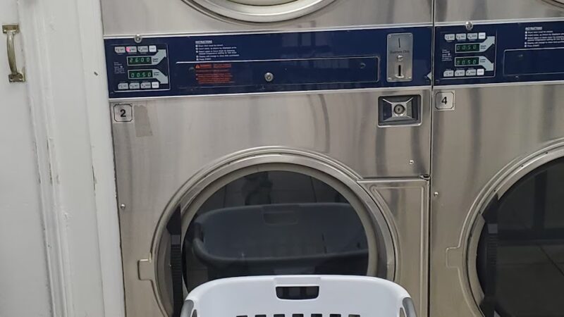 Supreme Laundromat & Cleaners - El Paso, TX