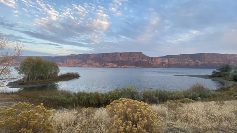 Steamboat Rock Trailhead - Electric City, WA
