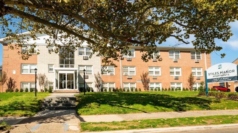 Stiles Manor Apartments - Elizabeth, NJ