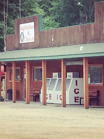 Circle B Campground - Eminence, MO