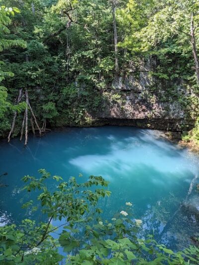 Round Spring Park - Eminence, MO