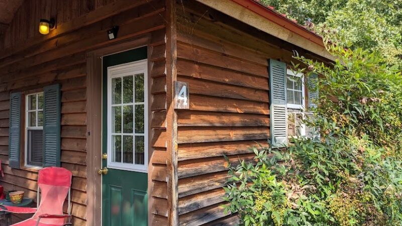 Two Rivers Ozark Cabins and Glamping Tents - Eminence, MO