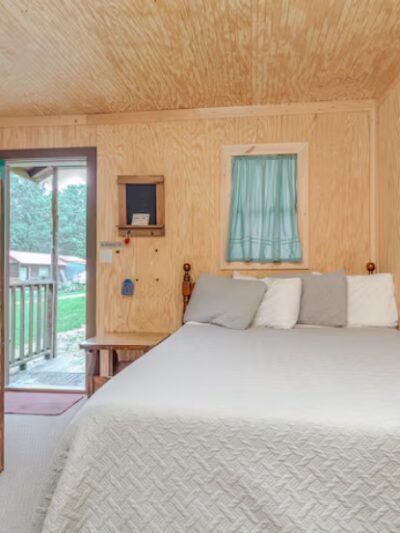 Two Rivers Ozark Cabins and Glamping Tents - Eminence, MO