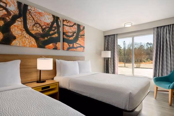Days Inn by Wyndham Emporia - Emporia, VA