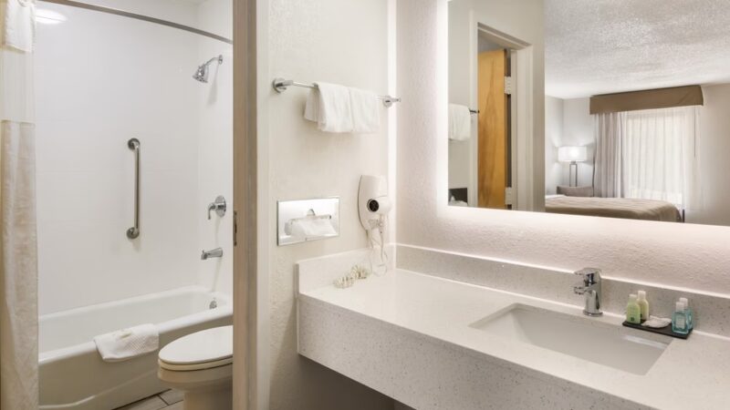 Quality Inn - Emporia, VA