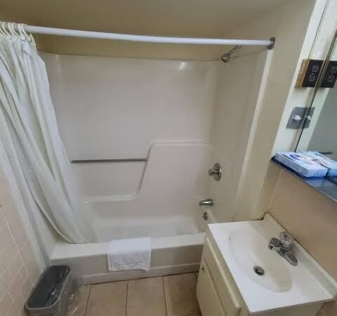 Relax Inn Emporia - Emporia, VA