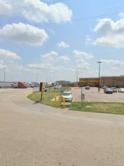 Dog Park at Love's Travel Stops - Ennis, TX