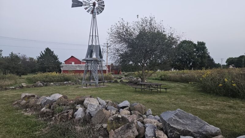 Wind Prairie Park - Evansville, WI