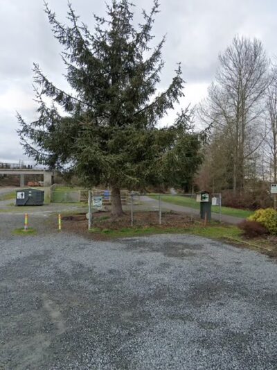 Parking for Lowell Riverfront Dog Park - Everett, WA
