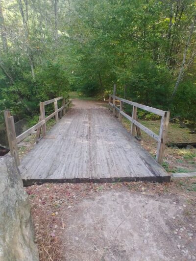 Breakheart Pond Arcadia Trailhead Parking - Exeter, RI