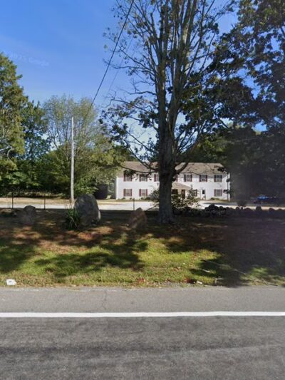 Delmyra Kennels - Exeter, RI