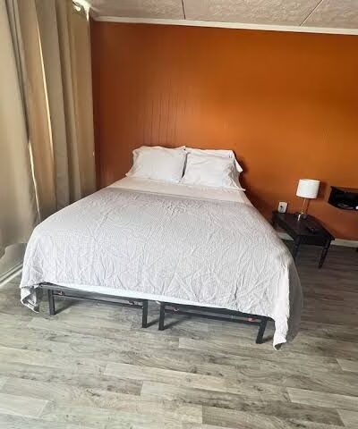 Falls Of Rough Motel - Falls of Rough, KY