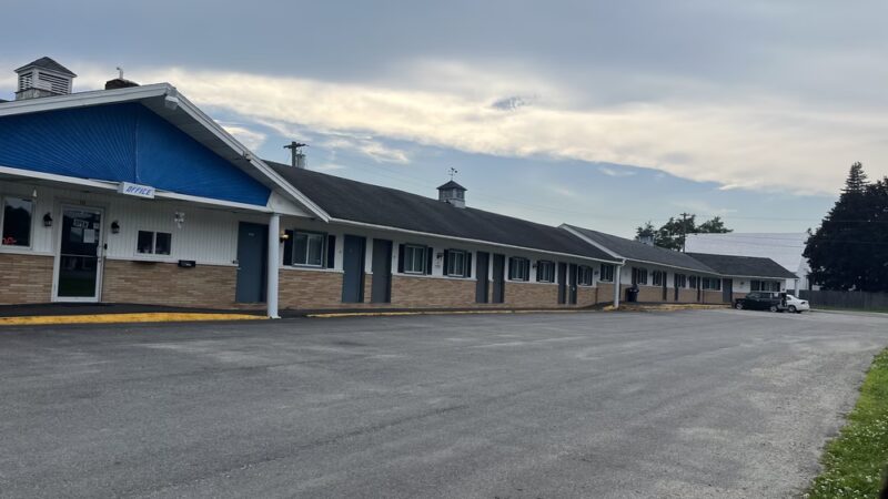 Farmington Motel - Farmington, ME