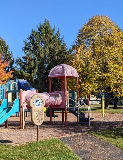 Pumpkin Hook Park - Farmington, NY