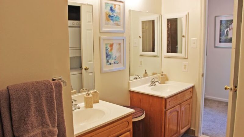 Huntingdon Woods - Feasterville-Trevose, PA