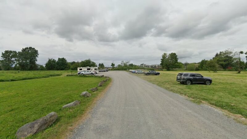 Parking for Hovander Homestead Park - Off-leash Dog Area - Ferndale, WA