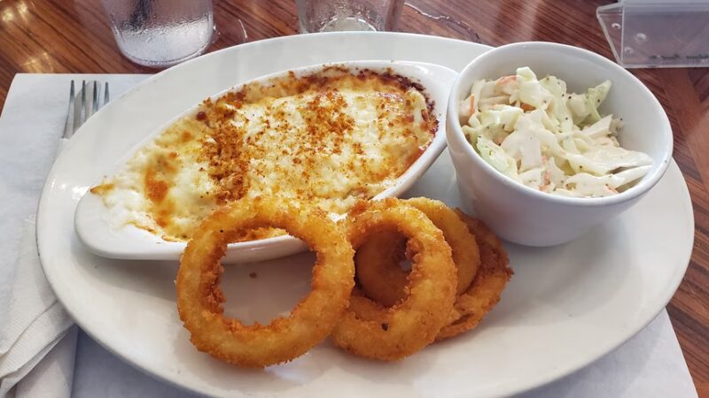 Old Salty's Restaurant, LLC. - Fishing Creek, MD