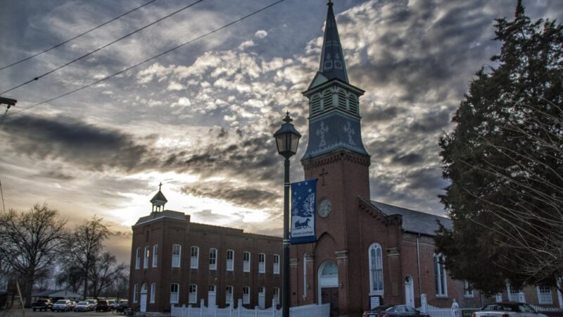 Sunset Greenway Trailhead: Coldwater Commons Park - Florissant, MO