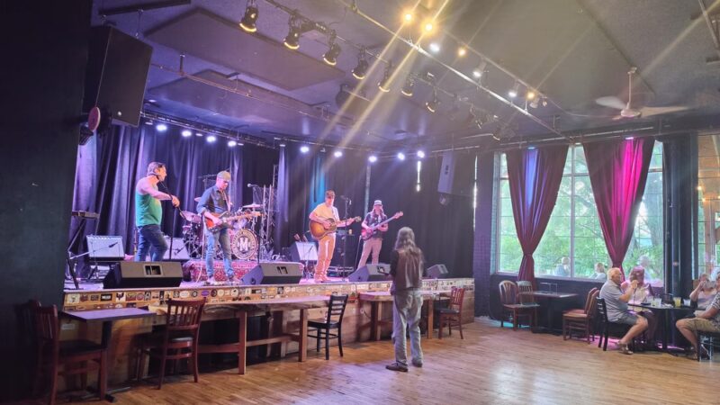 Dogtown Roadhouse - Floyd, VA